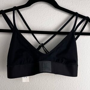 Aerie sports bra size Small black